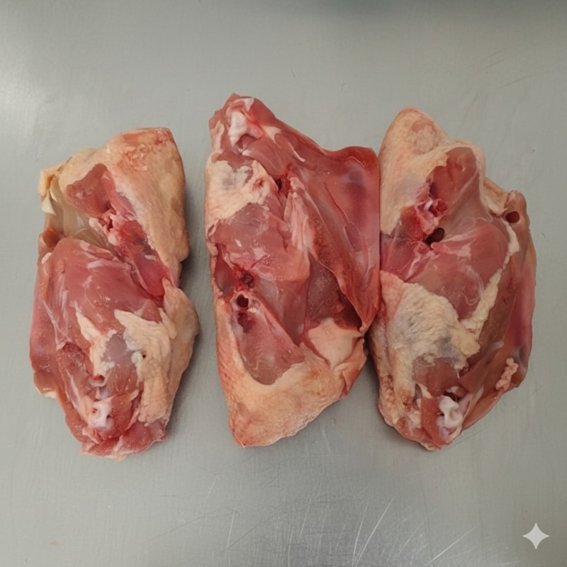 CONGELE - CARCASSE DE PIGEONNEAU  - (SACHET +/- 1KG)